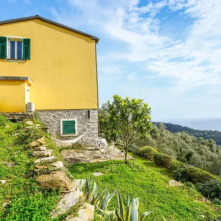 Holiday home Lovely In With House Sea View Chiavari
